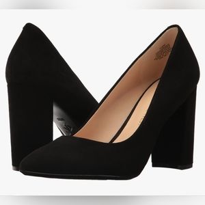 NINE WEST Women's ASTORIA 9X9 Block Heel Pump. Black Suede